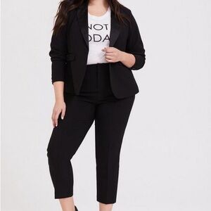 Torrid Women's Black ankle Pantsuit